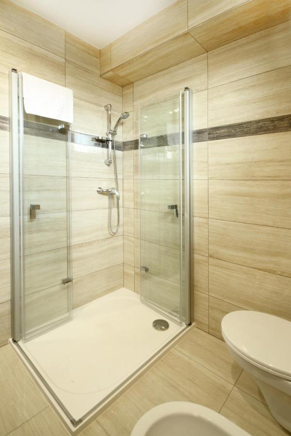 Hotel Strážnice Bagian luar foto