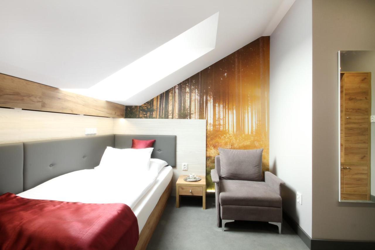 Hotel Strážnice Bagian luar foto