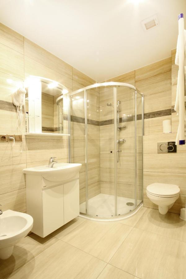 Hotel Strážnice Bagian luar foto